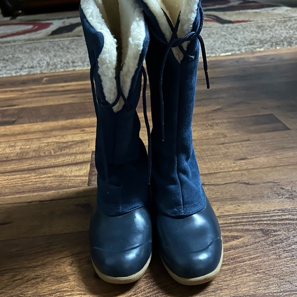 Eddie Bauer • Women • Knee High • Suede • Winter • Blue • Sz 7 • Faux Fur •Boots - Picture 2 of 10